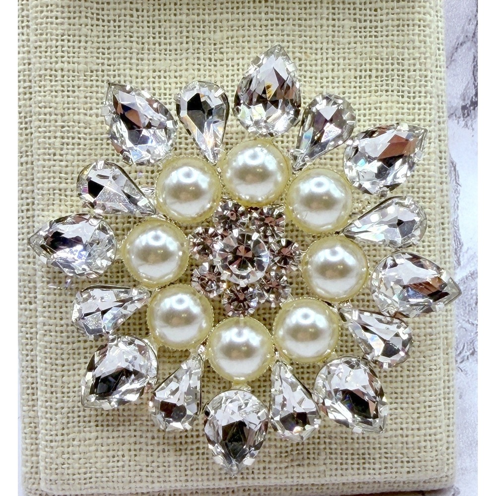 Pearl Rhinestone Flower Brooch Silver Tone 2.5" Statement‎ Pin